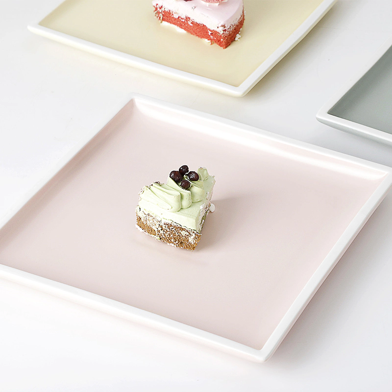 Wholesale Hotel & Restaurant Stylish Crockery Tableware Pink Ceramic Dinner Plate Set Colorful Plates For Restaurant*