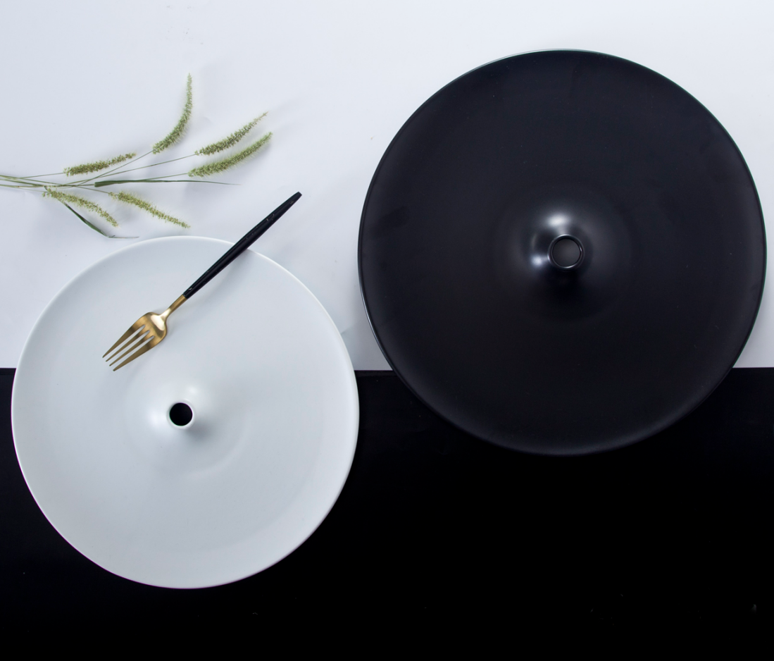 Stylish new design porcelain tableware black matte dinner plate