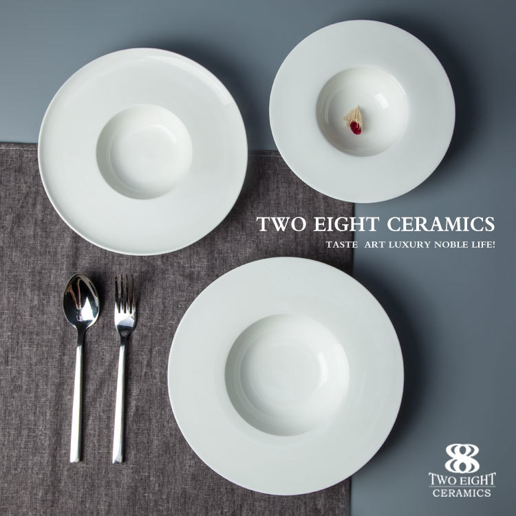 luxurious white tableware hotel restaurant pasta bowls