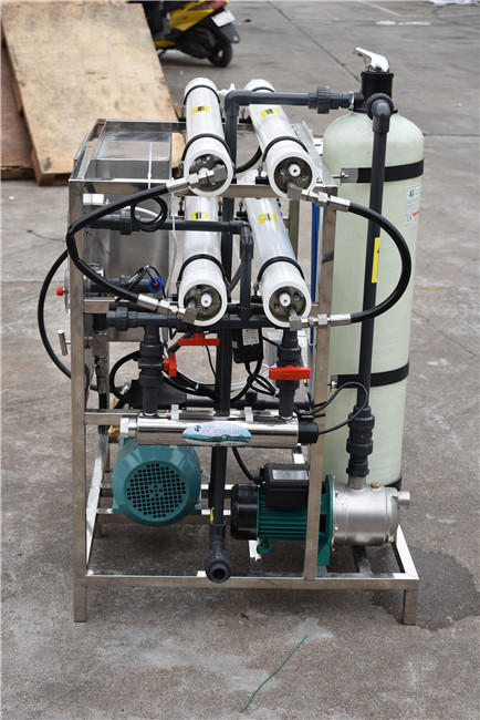 product-Ocpuritech-Small scale 200LH sea water desalination plant RO portable desalination system-im