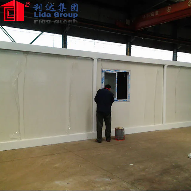 Flat pack prefabricated 40ft container house for office/toilet/camp