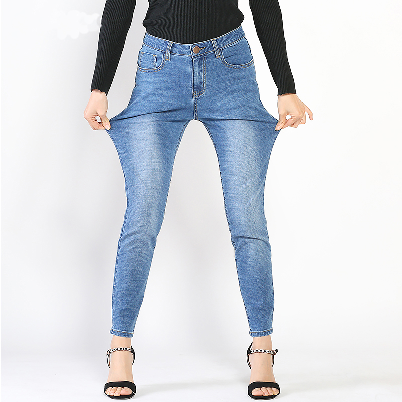 2020 Summer Casual denim Slim Stretch Elastic comfortable Pants Bleach Cotton Blue Ladies woman narrow feet Jeans