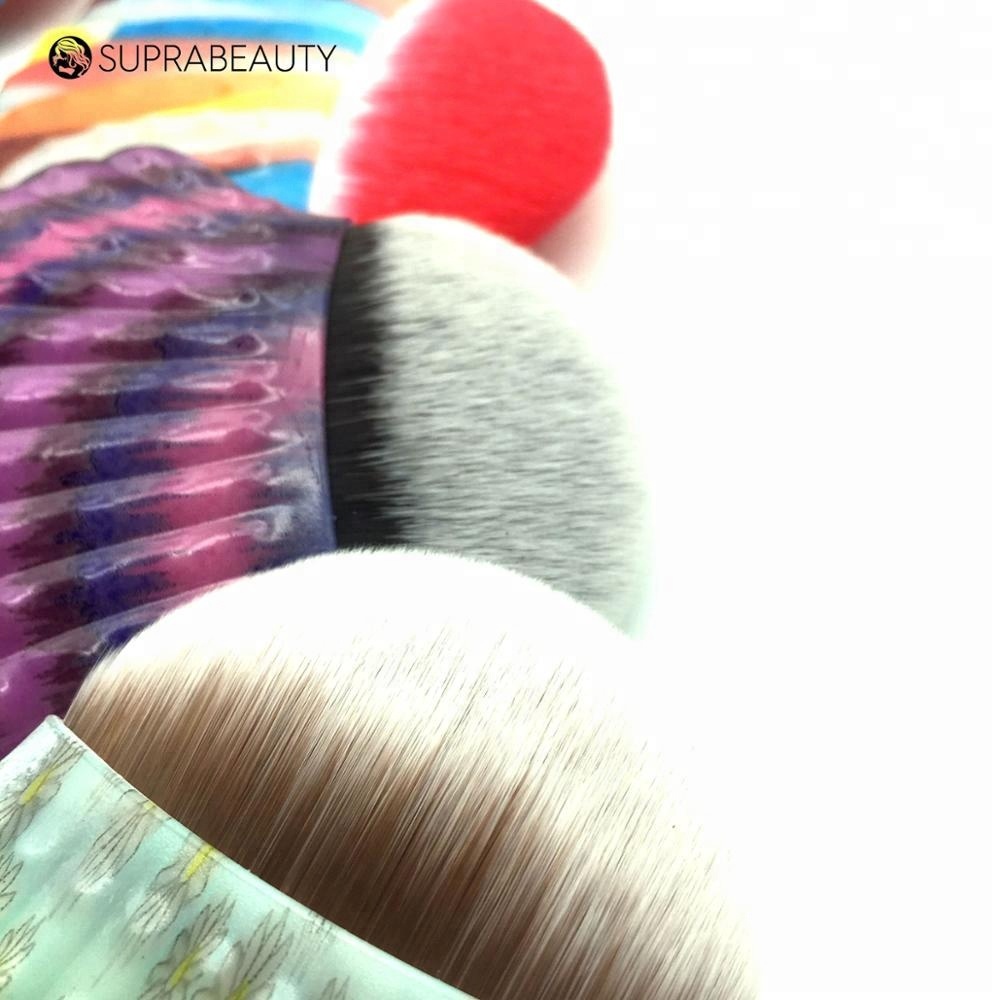 Кремовый аппликатор Curved Wave Foundation Makeup New Fish Single Brush