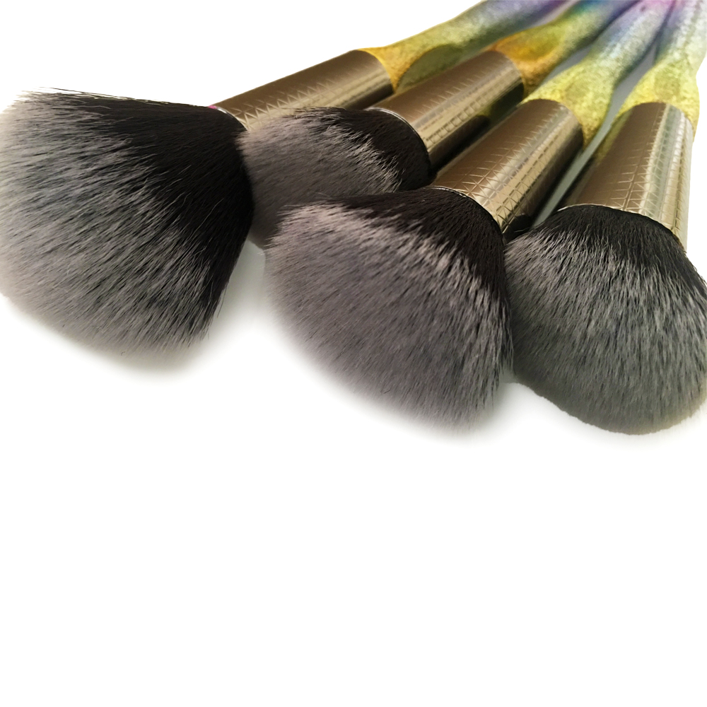 Nuovo stile unicorno 4 pezzi pennello cosmetico manico in plastica etichetta privata set di pennelli per trucco arcobaleno