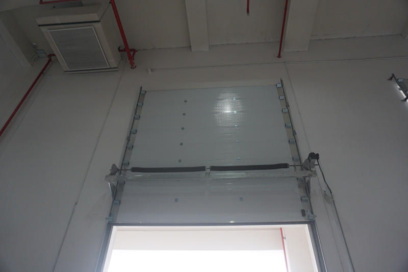 Customize Aluminium Automatic Industrial Overhead Door Lifting Door