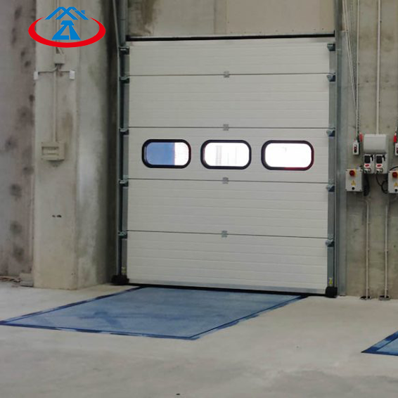 W2500*H3000mm Long Service Life High Quality Vertical Lift Sectional Industry Door