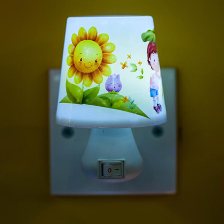 mini table lamp shape LED SMD switch plug in night light with 0.6W and 110V or 220V W017