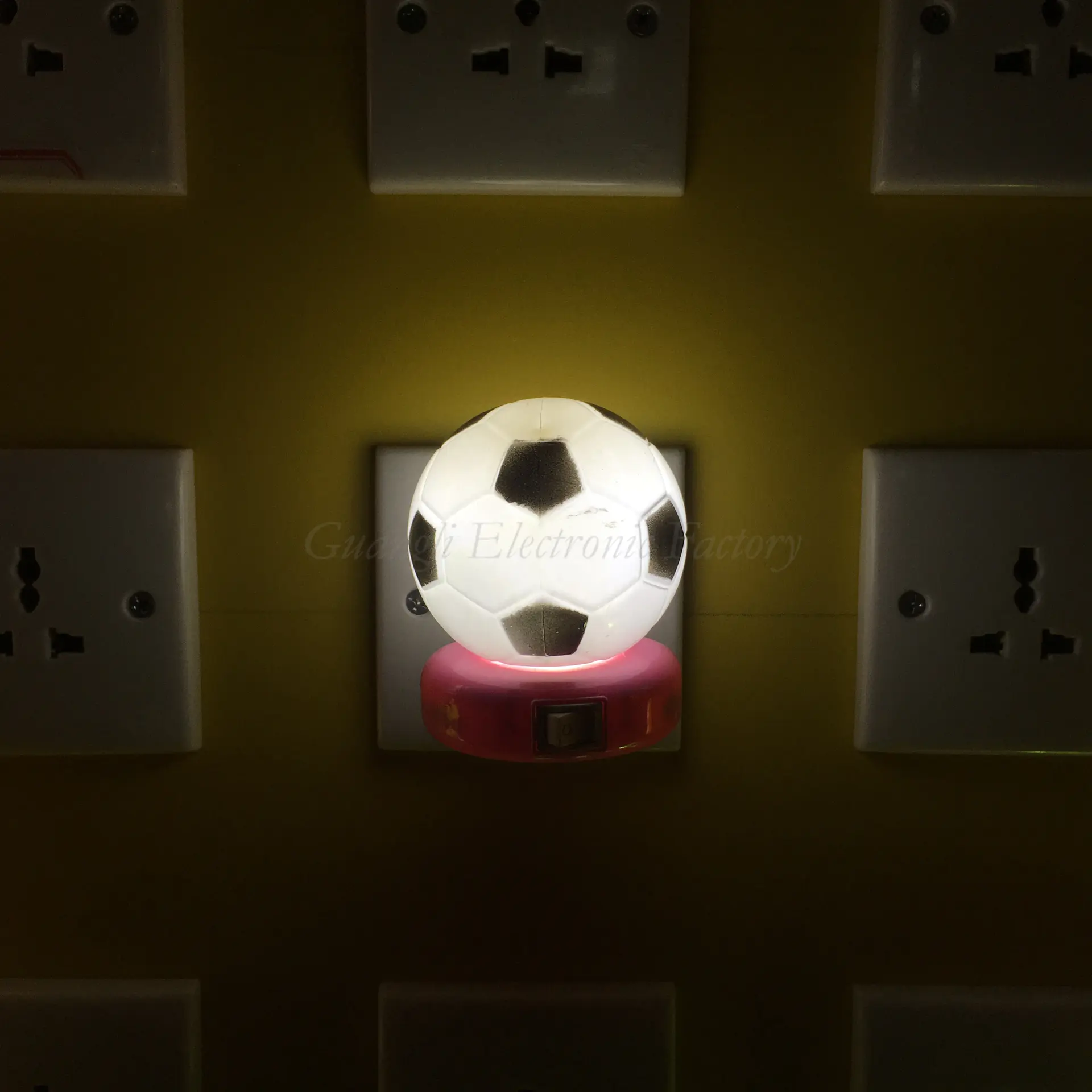 W071 World Cup Souvenir gifts Soccer Football 5SMD mini switch plug in LED night light 0.6W AC 110V 220V