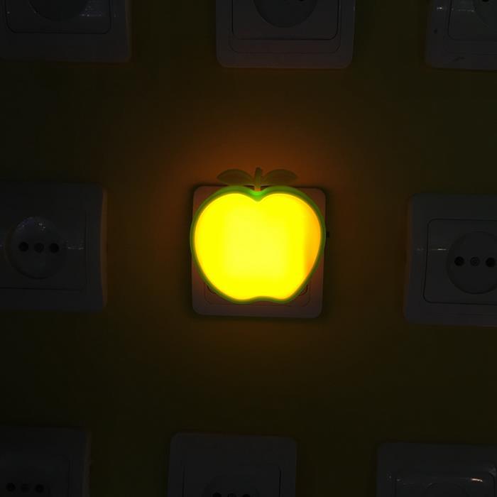 OEM W088 switch plug in creative fruits apple with leaf led night light For Children Baby Bedroom room usage