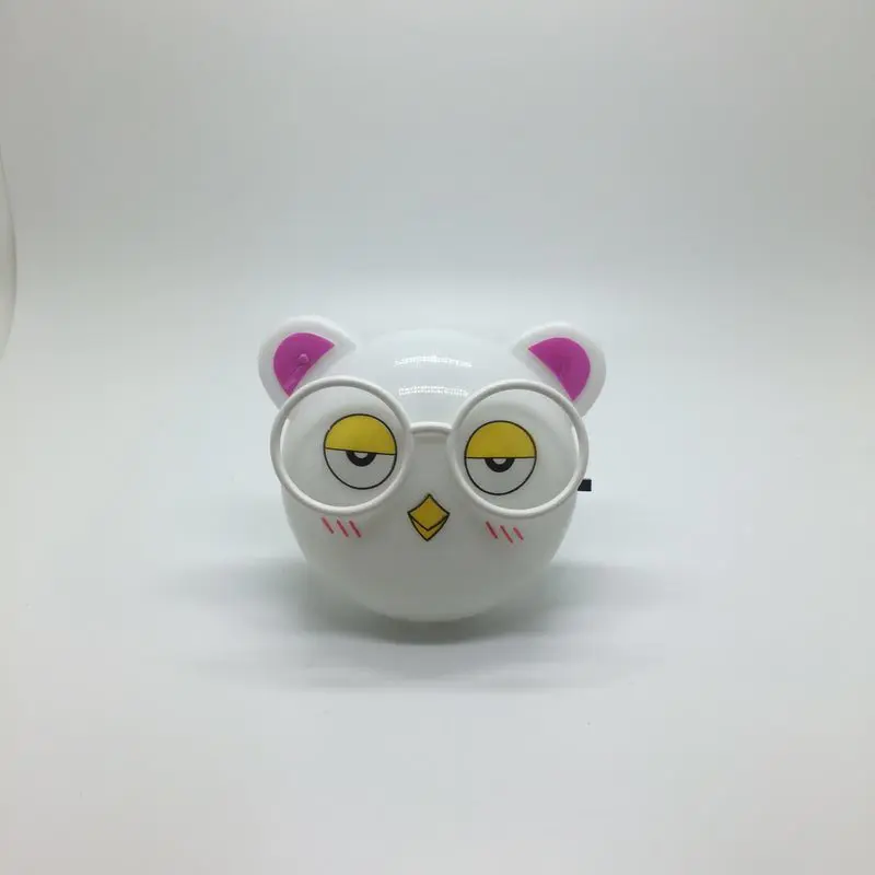 OEM KITTY Animal cat shape LED SMD mini switch plug in night light with 0.6W and 110V or 220V W025