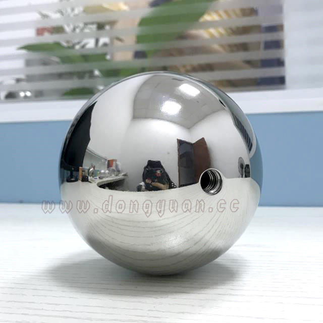 Stainless Steel Spherical, Silvered, Hand-crafted Sphere for Artworks Display Ornament
