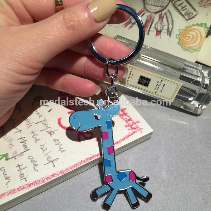 High quality funny Cartoon metal couple item lucky rabbit foot keychain