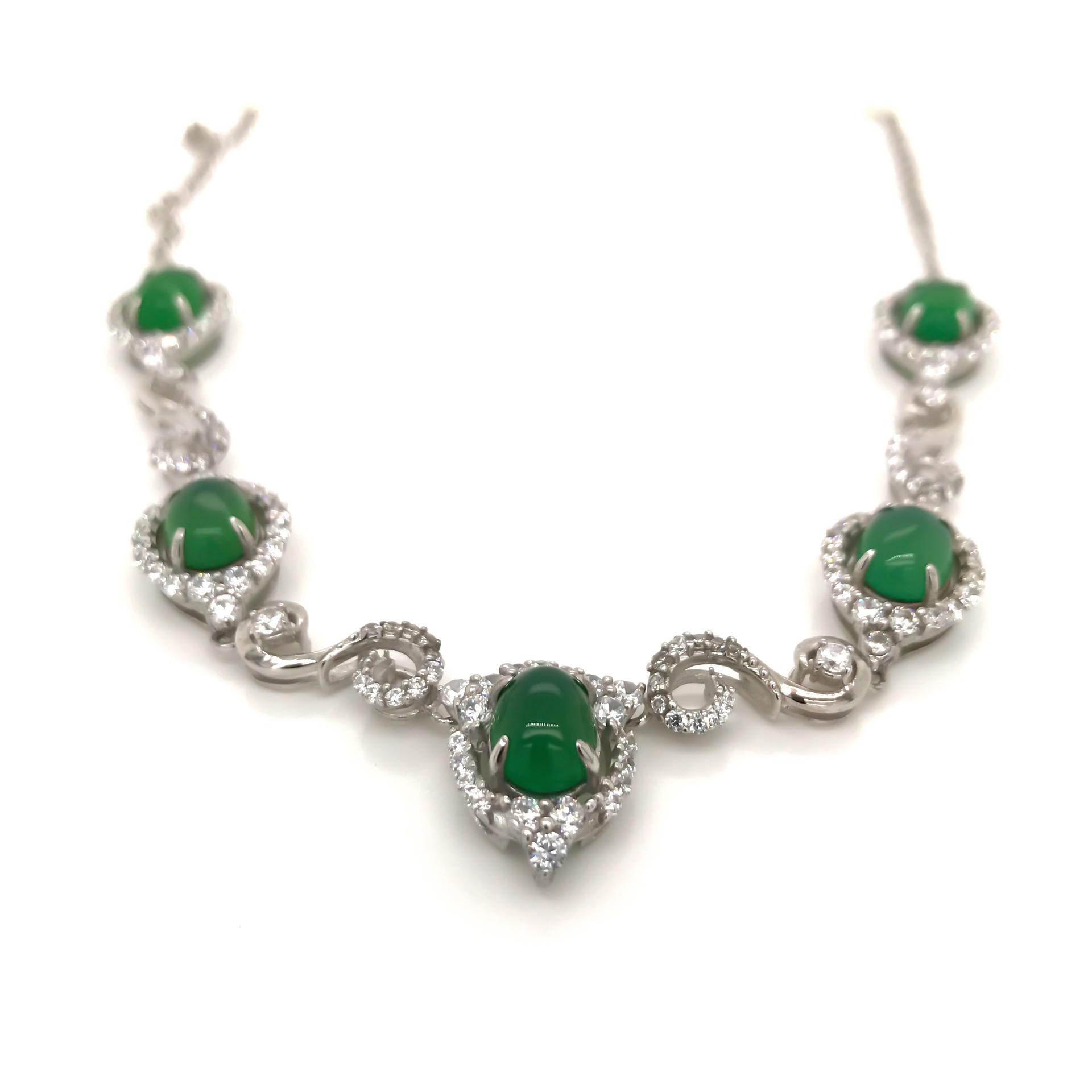 product-BEYALY-Delicate Silver Chain Emerald Stone Statement Necklace For Women-img-2