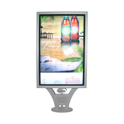 Street advertising outdoor light box with scrolling system