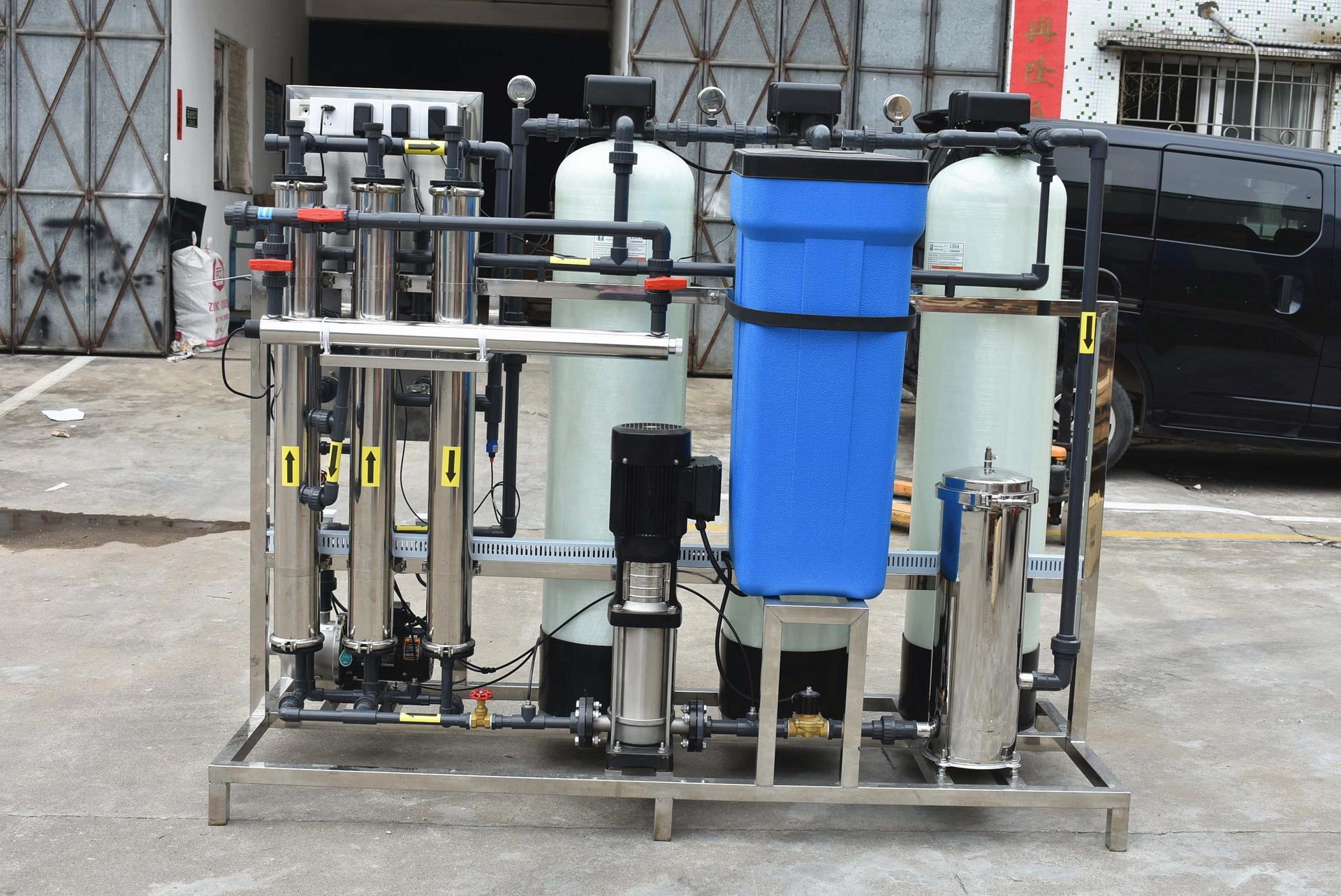 product-Small Space Reverse Osmosis 750LPH Water Treatment Equip Plant-Ocpuritech-img-1