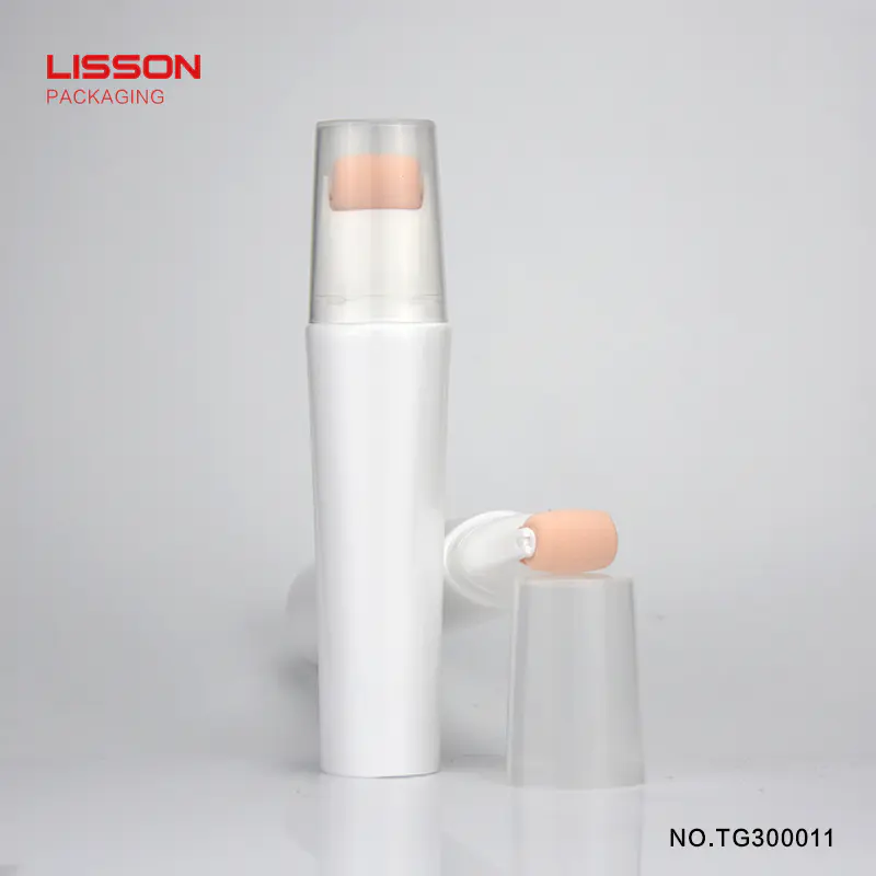New fashion sponge applicator foundation makeup oval tube