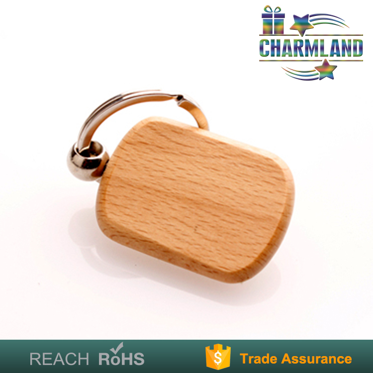 latest fashion natural wooden key chain with name