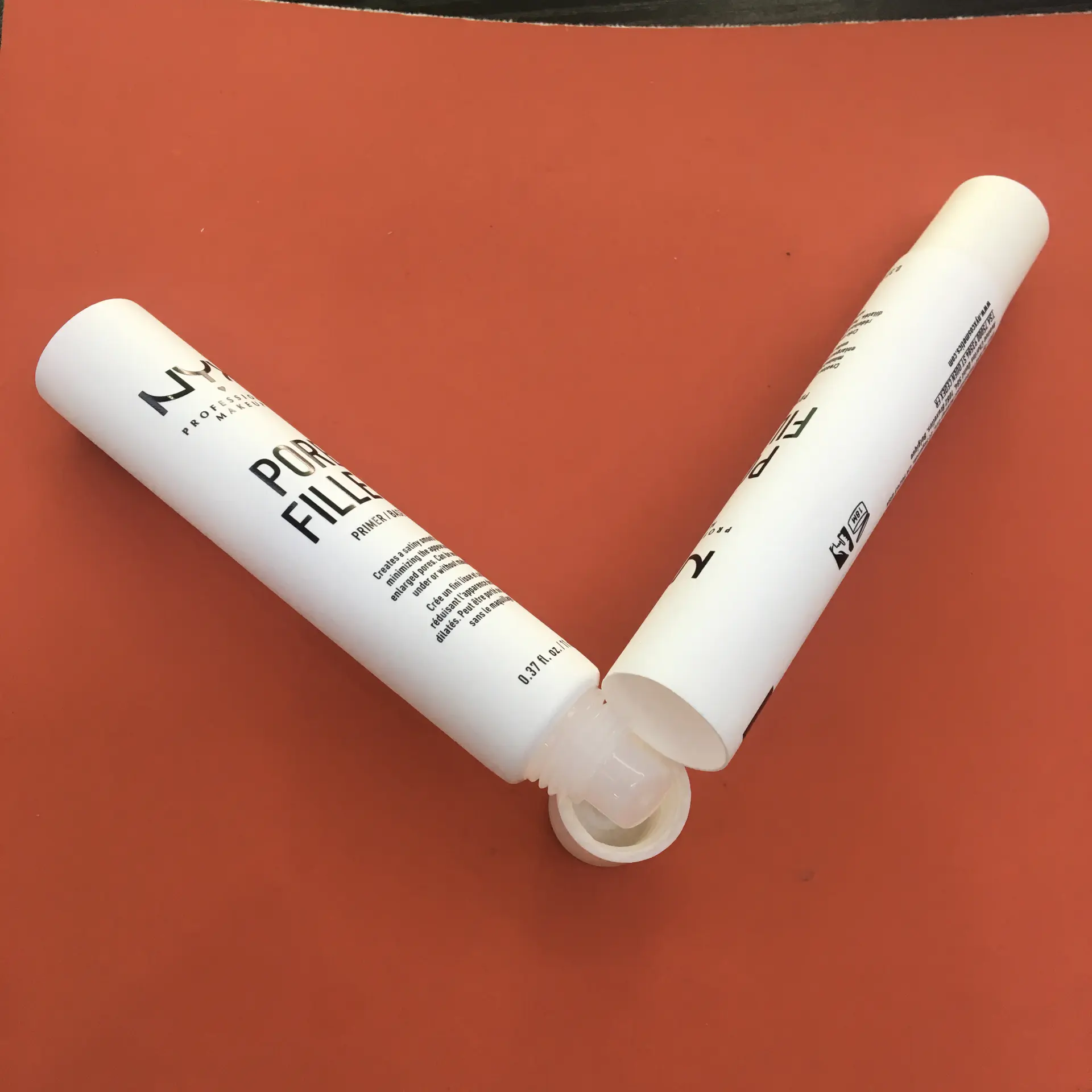 11ml long thin plastic white cosmetic PE tube for lip gloss