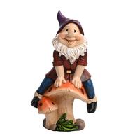 Custom Wholesale Garden Gnomes Climbing Mushroom Polyresin Gnome Figurine Resin Children Garden Statues