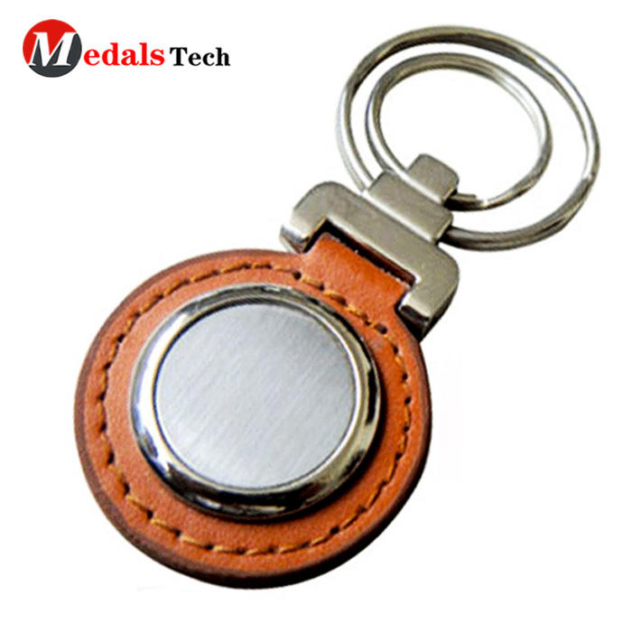 Customized promotional leather cover souvenir metal keychain