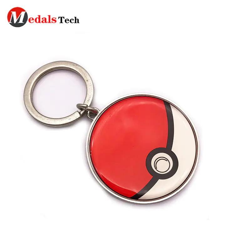 Custom round shaped metal keychain with epoxy sticker