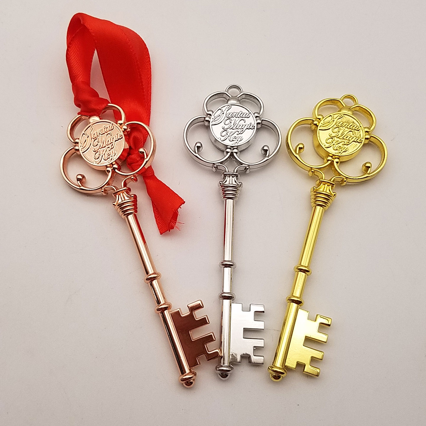 Fashionable Zinc Alloy Christmas Monogram Key for kids gifts,Christmas Key
