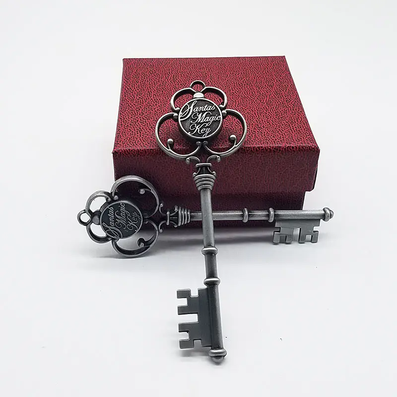 Creative stylish Santa style antique plating souvenir gift key for family