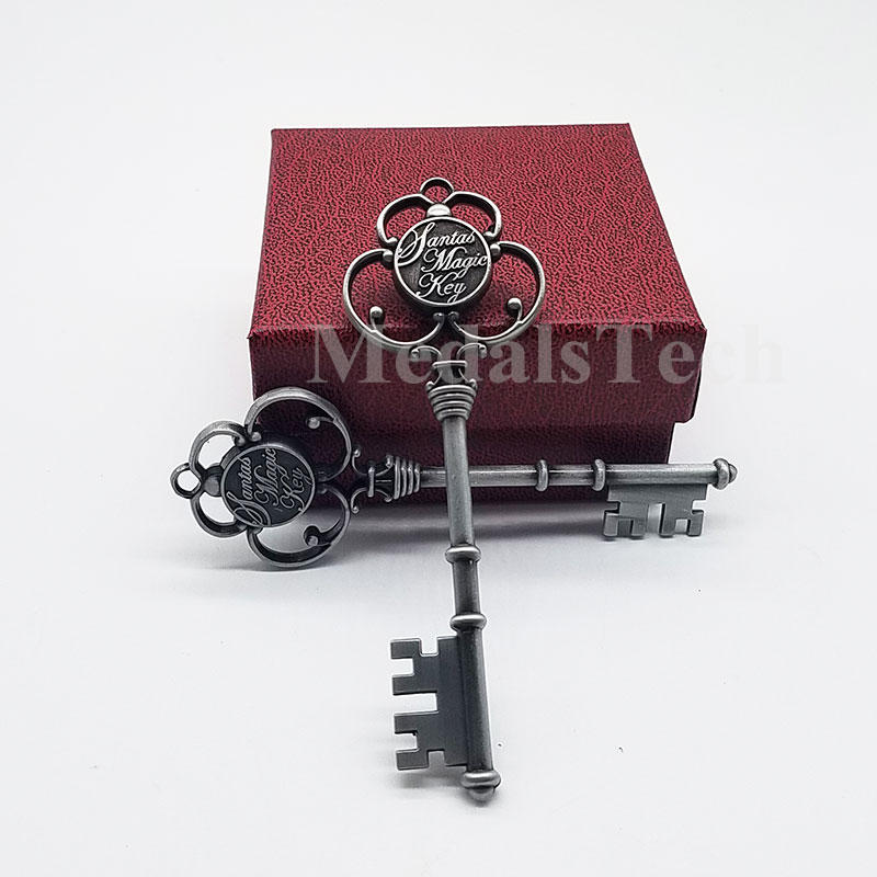 Decoration accessories 3D cut out antique metal christmas gift key keychain with festive ribbon