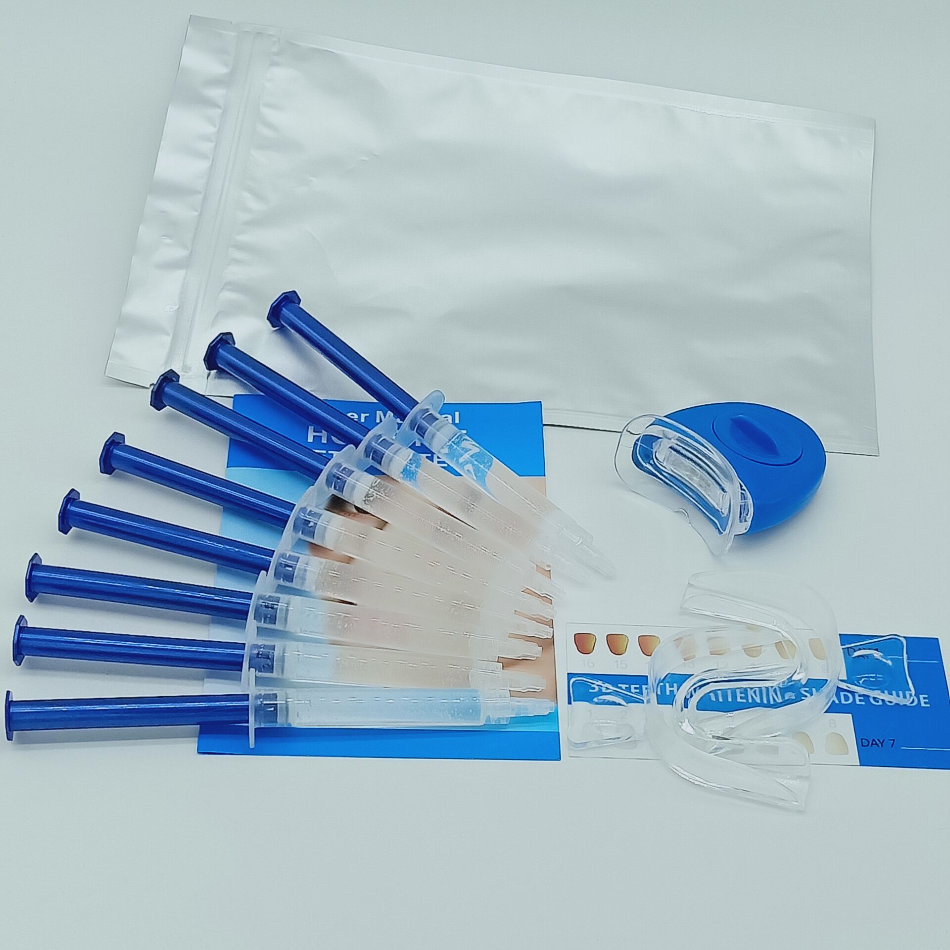 2020 new high quality assurance teeth whitening kit custom