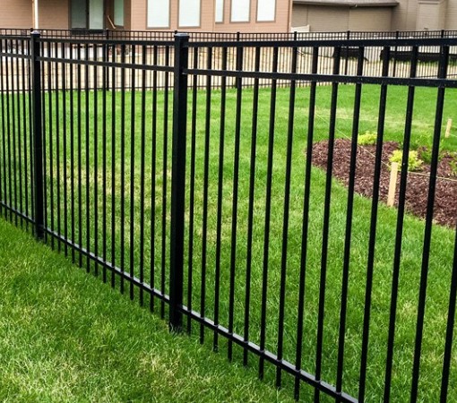 Aluminium decorative garden fence for residential building