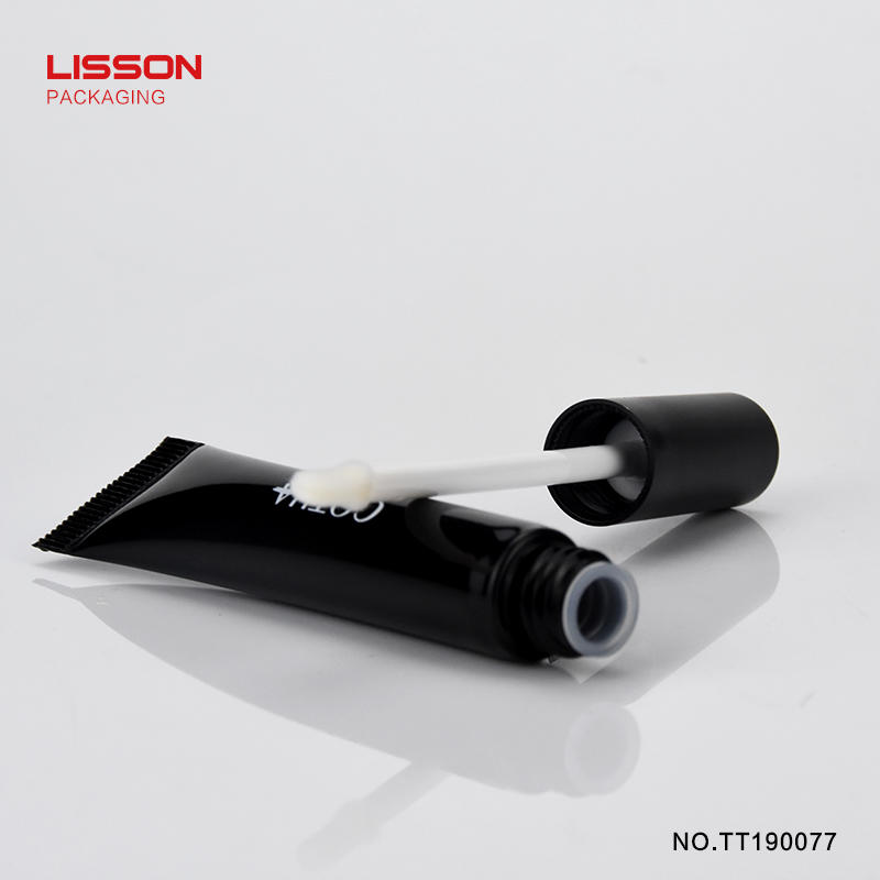 customized privated label portative lip gloss black tube packaging