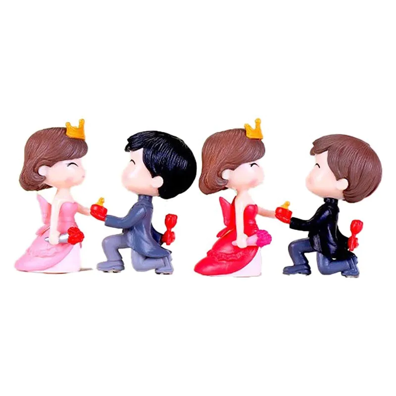 Romantic Cute Mini Boy and Girl Couple Figurine Valentine's Day Gift