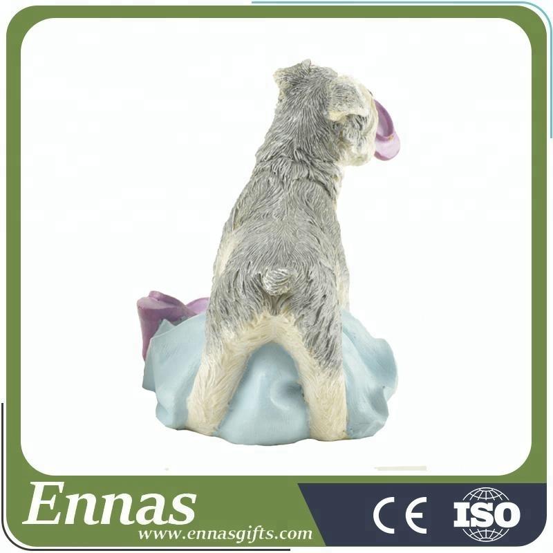 Customized Wholesale Polyresin Dog and High-heeled Shoes Statue
