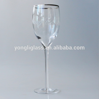 Factory price new product crystal red wine glass, wedding favors wine glass, gold rim superb glass cup