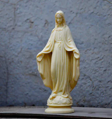 Catholic Religious Figurines Resin Virgin Mary Mother Jesus Statues