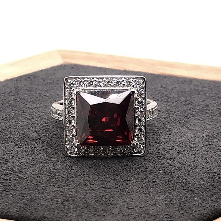 product-BEYALY-Pave Setting Cz Silver Natural Genius Red Topaz Ring For Men-img-2