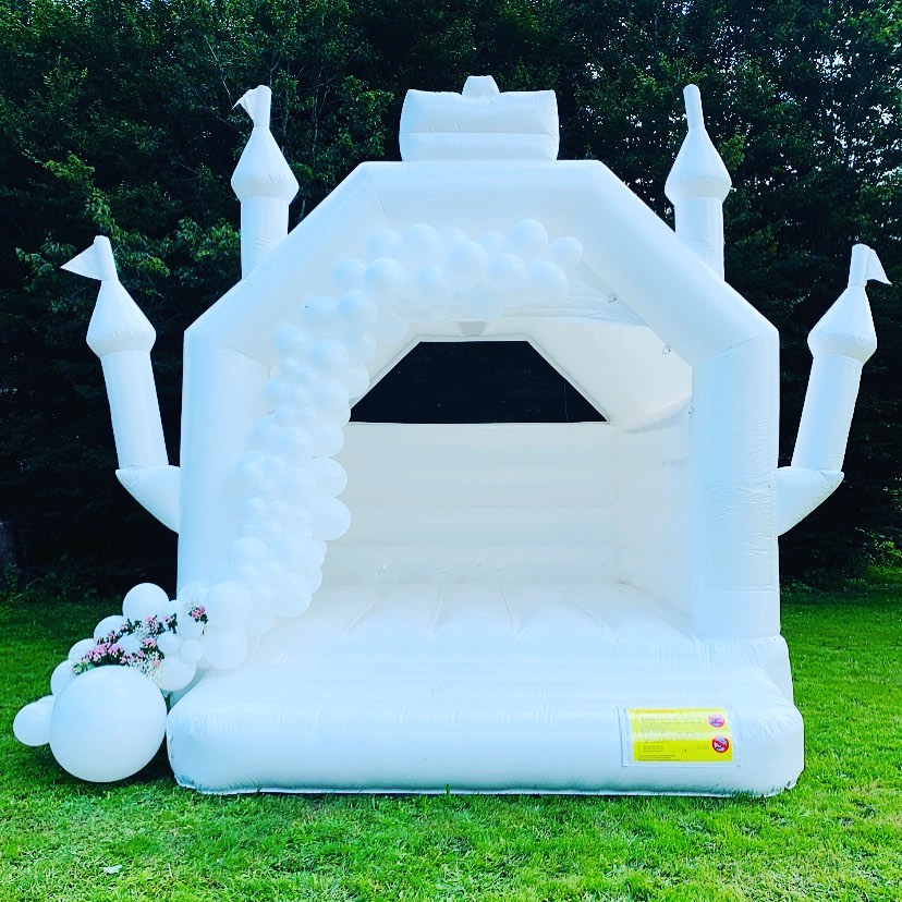 white inflatable wedding bouncer for party rental bounce house