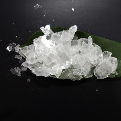 White synthetic mica flakes-4mesh +4 mesh