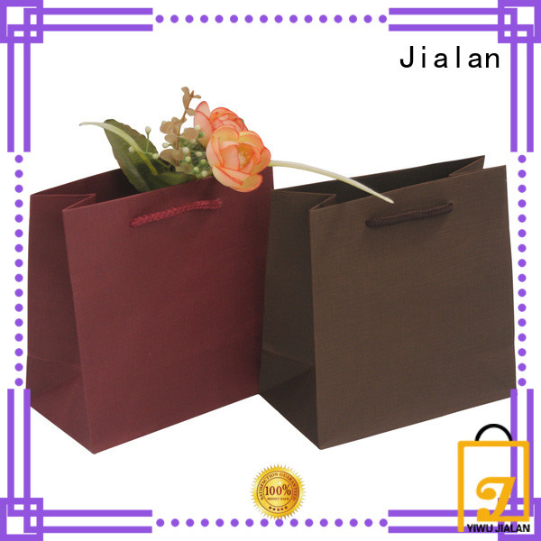 Jialan paper bag company indispensable for packing birthday gifts