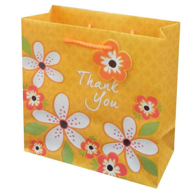 2019 New Style Flower Print Reusable Christmas Gift Paper Bag With Handles