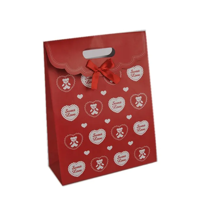 Latest Design Foldable Sticker Heart Print Children Red Bowknot Gift Paper Gift Bags