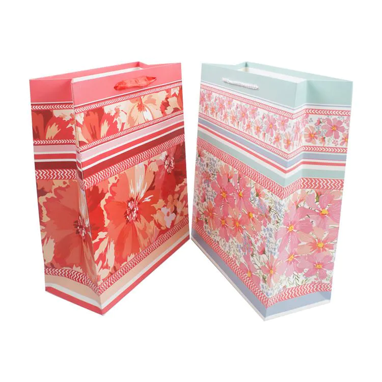 Excellent quality Attractive style uv printing decorative handmade gift paper bag for shopping