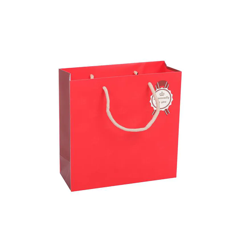 Wholesale Custom Logo Printed Pure Red Kraft Paper Gift Bag With Handles