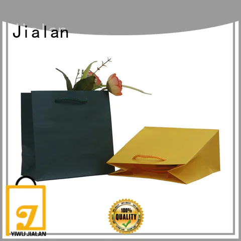 cost saving personalized gift bags indispensable for packing birthday gifts