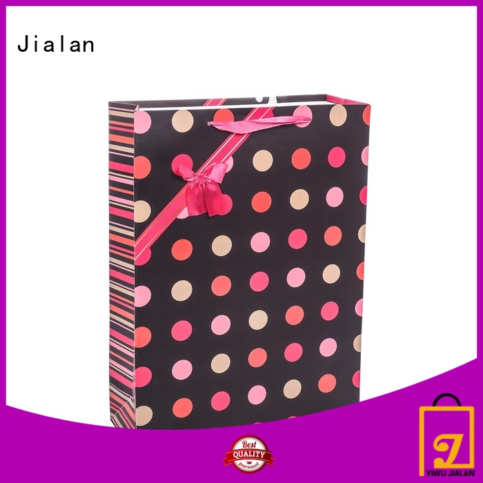 personalised paper gift bag manufacturer for packing birthday gifts